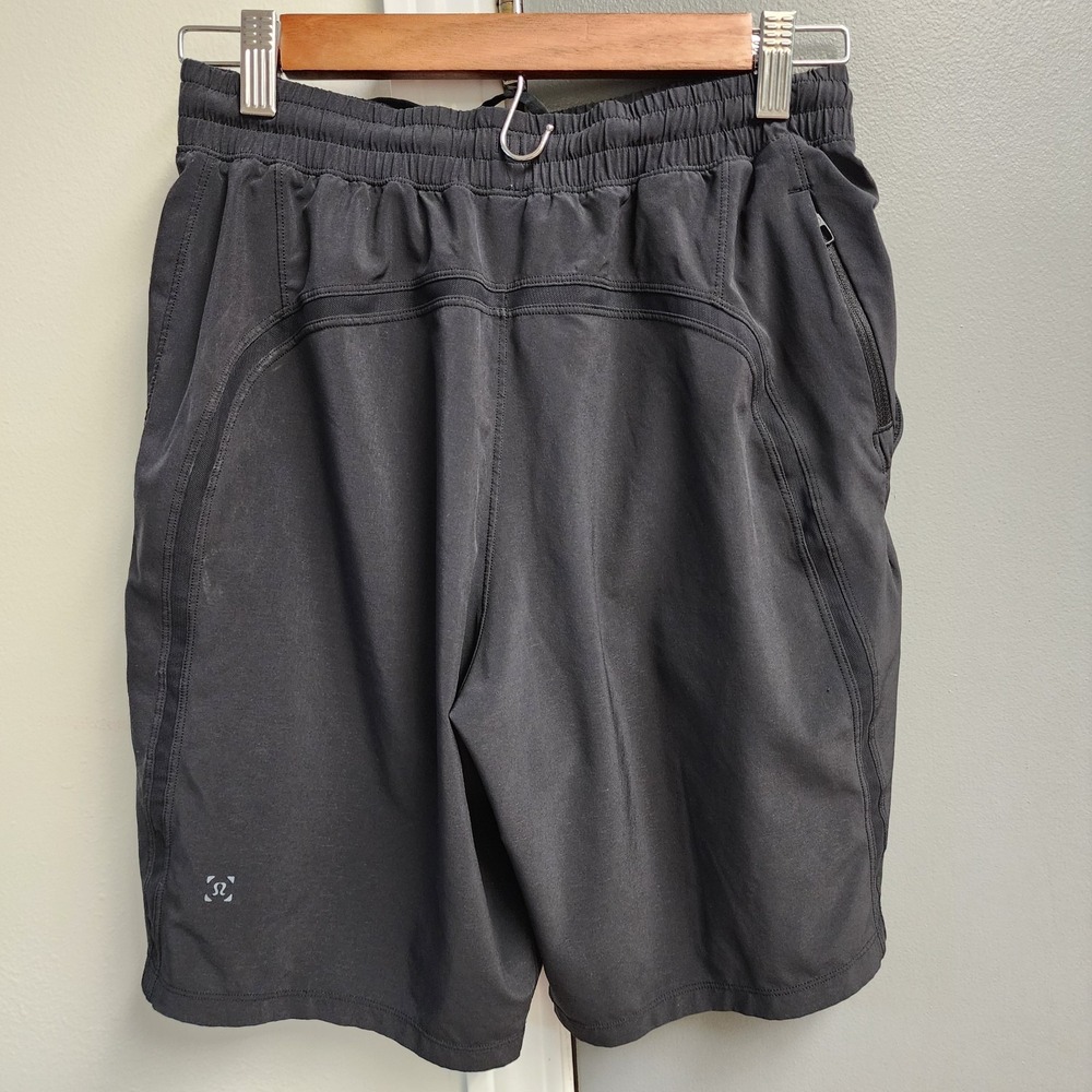 Lululemon Pace Breaker Shorts Mens Small Black Lined LM7AA7S Lightweight Tech
